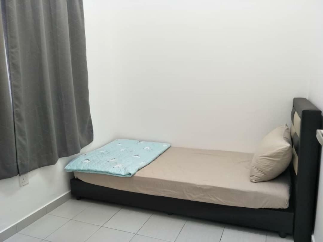 Enjoy Cozy 2 Room Condo At Mesahill Nilai Extérieur photo