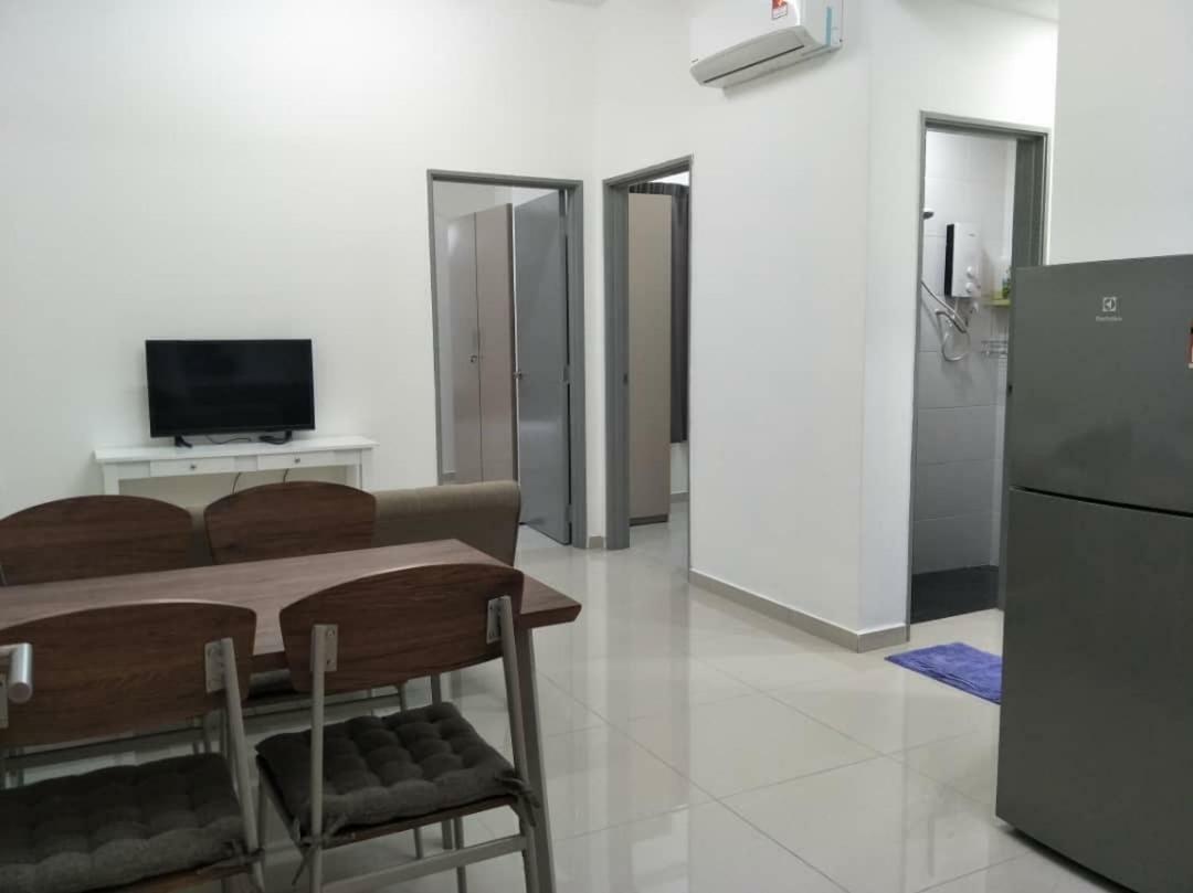 Enjoy Cozy 2 Room Condo At Mesahill Nilai Extérieur photo